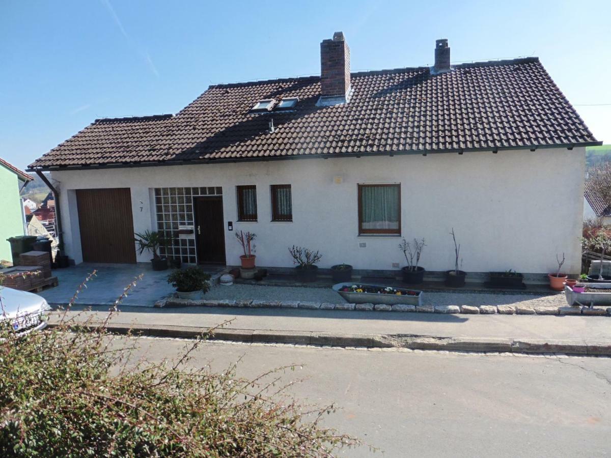 Ferienwohnung ,,Wingertsberg" Ebrach Kültér fotó